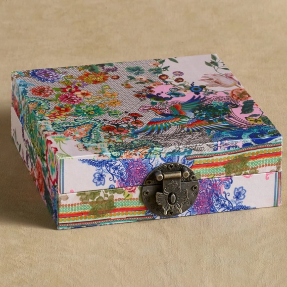 Johnny‎ Was Dreamer Satin Jewelry Box Earrings Rings Necklaces Bracelets - Picture 5 of 8